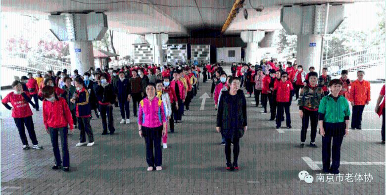 矮人国之战3中文无敌版